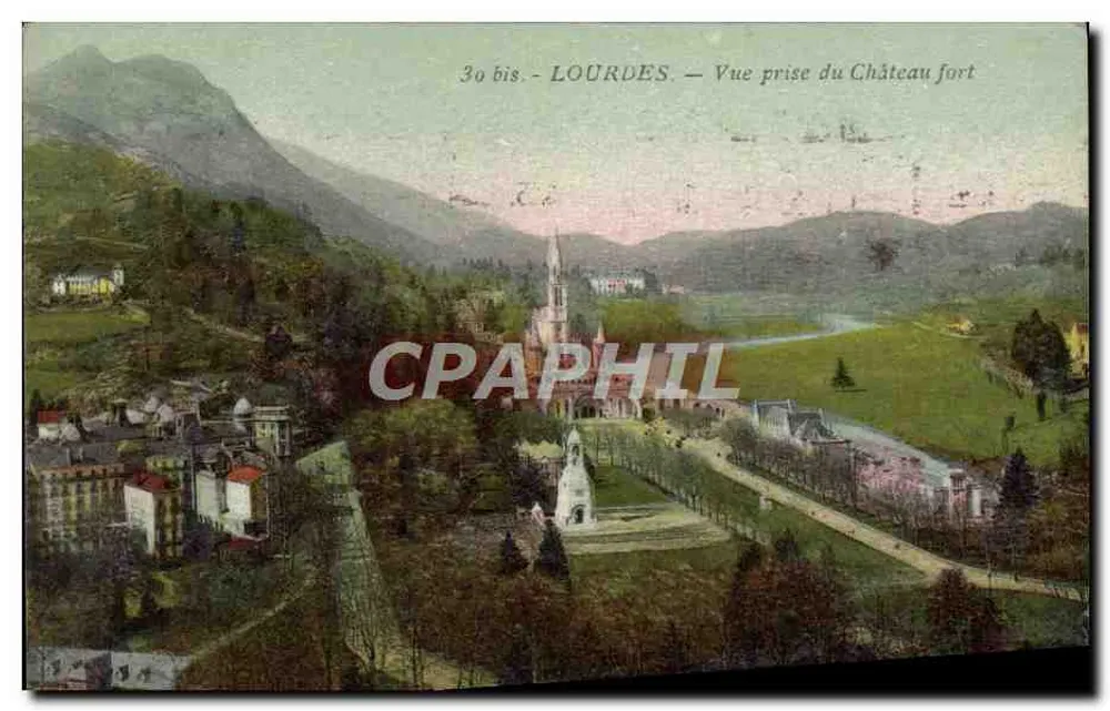 Lourdes — Vue prise du Château fort — 30 bis - Recto