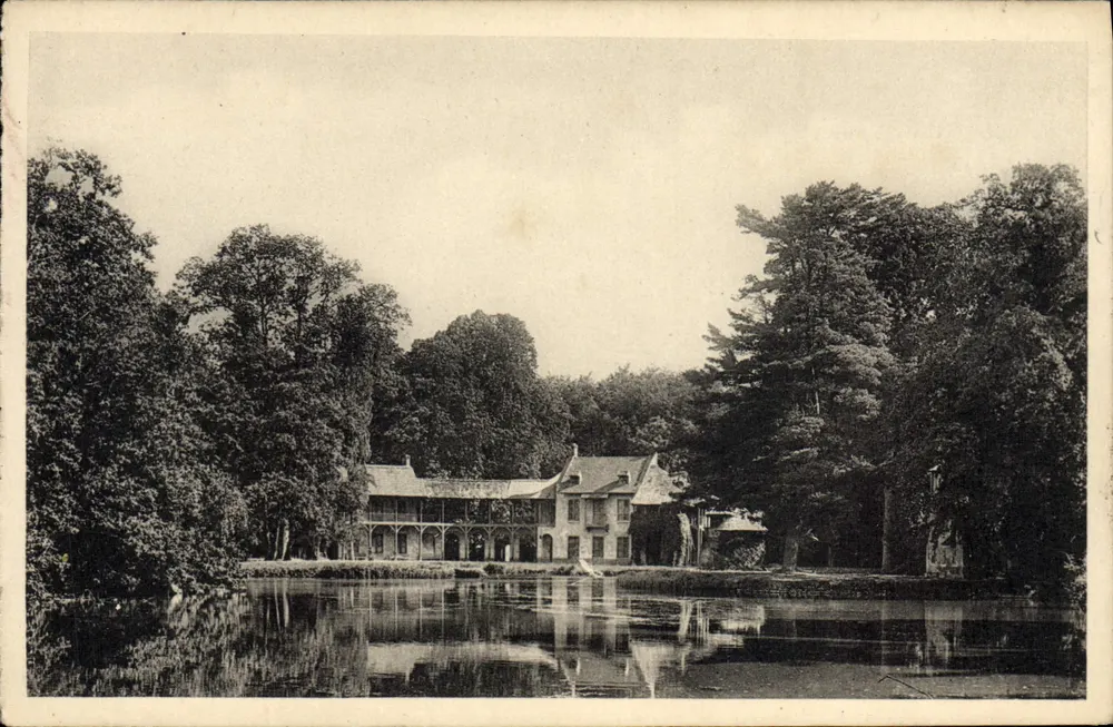 Häuschen am Petit Trianon — Das Königinnenhaus — Ausgabe der Nationalmuseen - Vorderseite