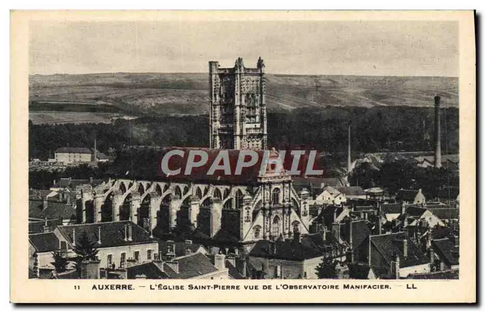 Auxerre — Die Kirche Saint-Pierre aus Sicht des Observatoriums Manifacier — LL - Vorderseite