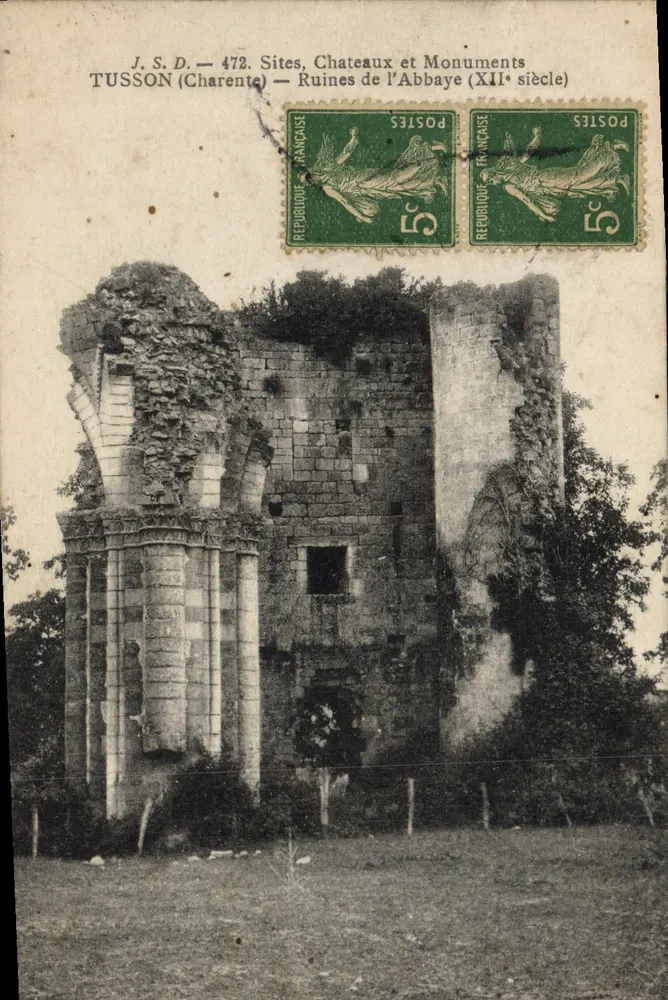 Tussón (Charente) — Ruínas da Abadia (século XII) — J.S.D. 472 - Frente