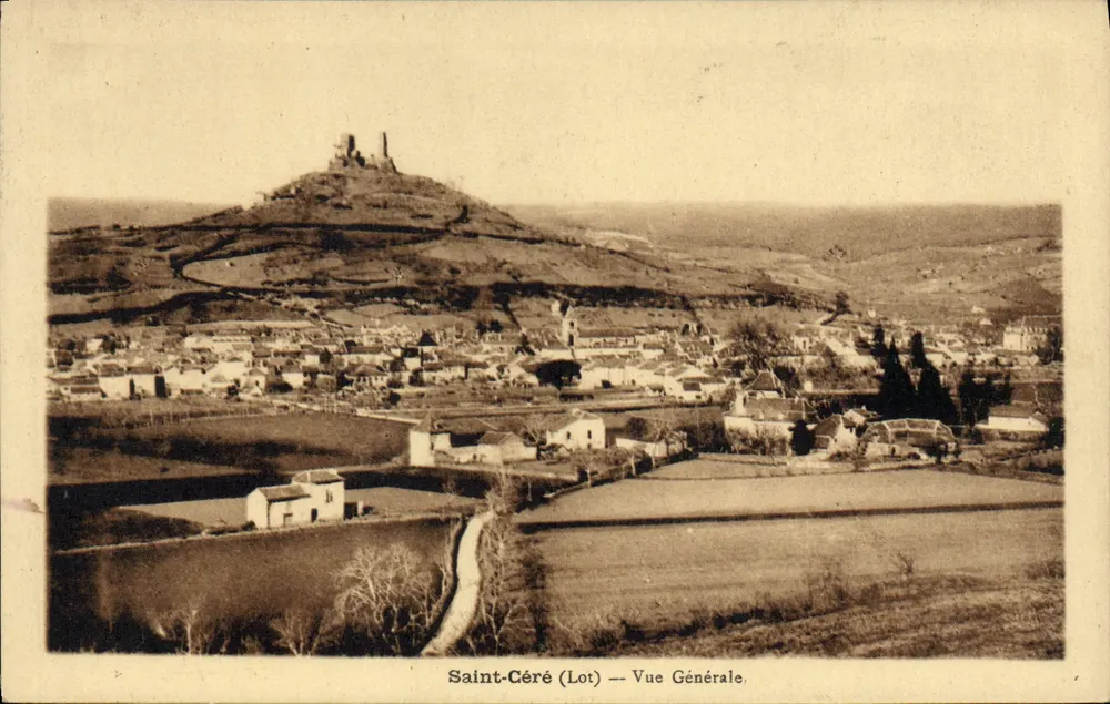 Saint-Céré (Lot) — Vista Geral - Frente