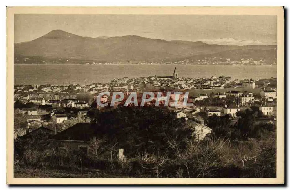 Saint-Tropez — Vista geral e Massif de l’Esterel — Edição de Arte YVON, Paris - Frente