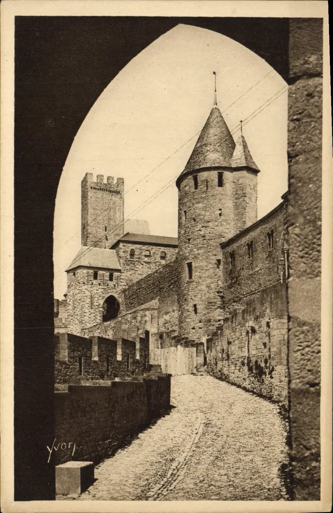 Carcassonne (Aude) — Die Vorderpforte und der Justizturm — Les Éditions d'Art Yvorp, Paris - Vorderseite