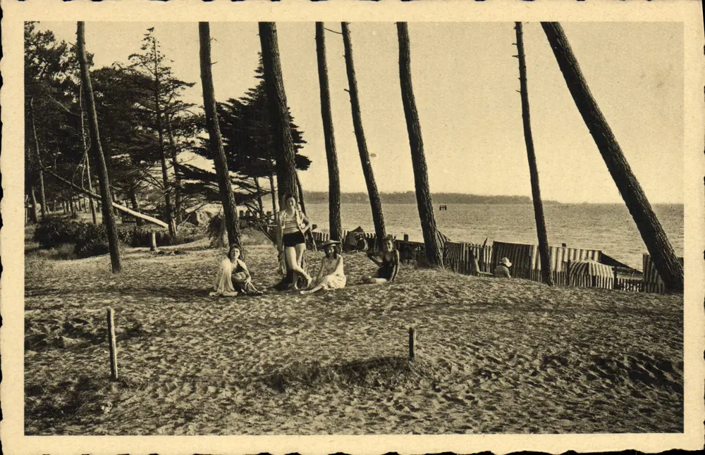 Saint-Brevin-les-Pins — In den Pines nach dem Bad — Héliograveur St-Nazaire - Vorderseite