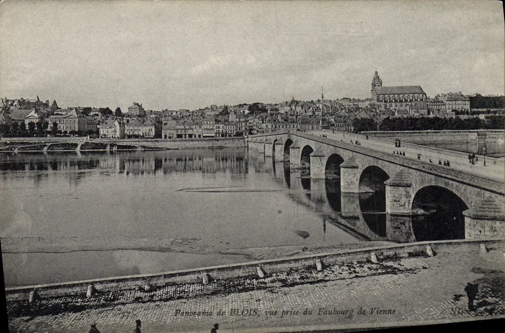 Panorama von BLOIS, Ansicht vom Faubourg de Vienne — ND-794 — Verlag ND - Vorderseite