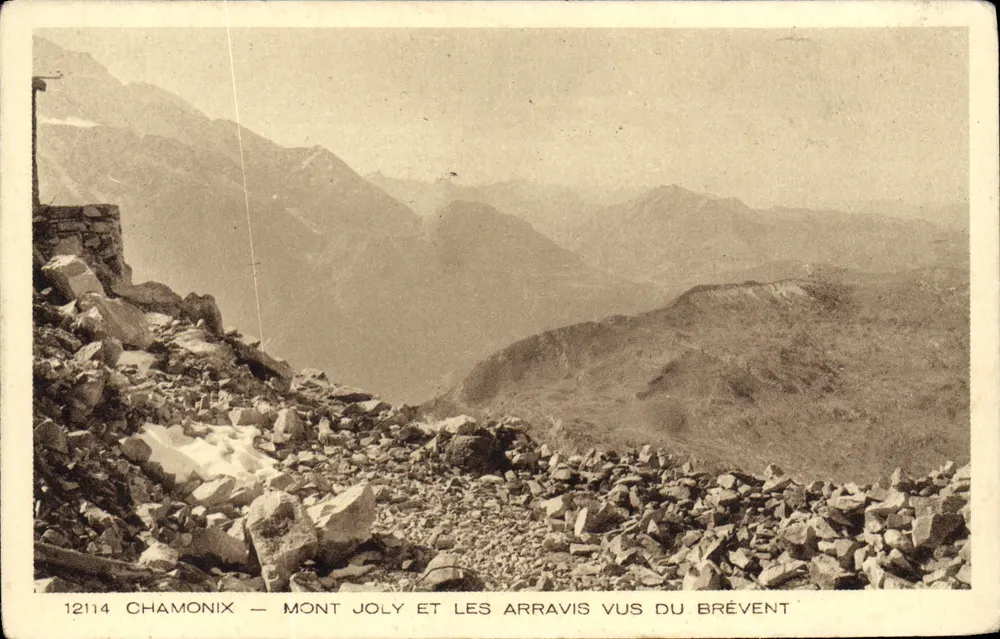 Chamonix — Mont Joly e os Arravis vistos do Brévent — n° 12114 - Frente