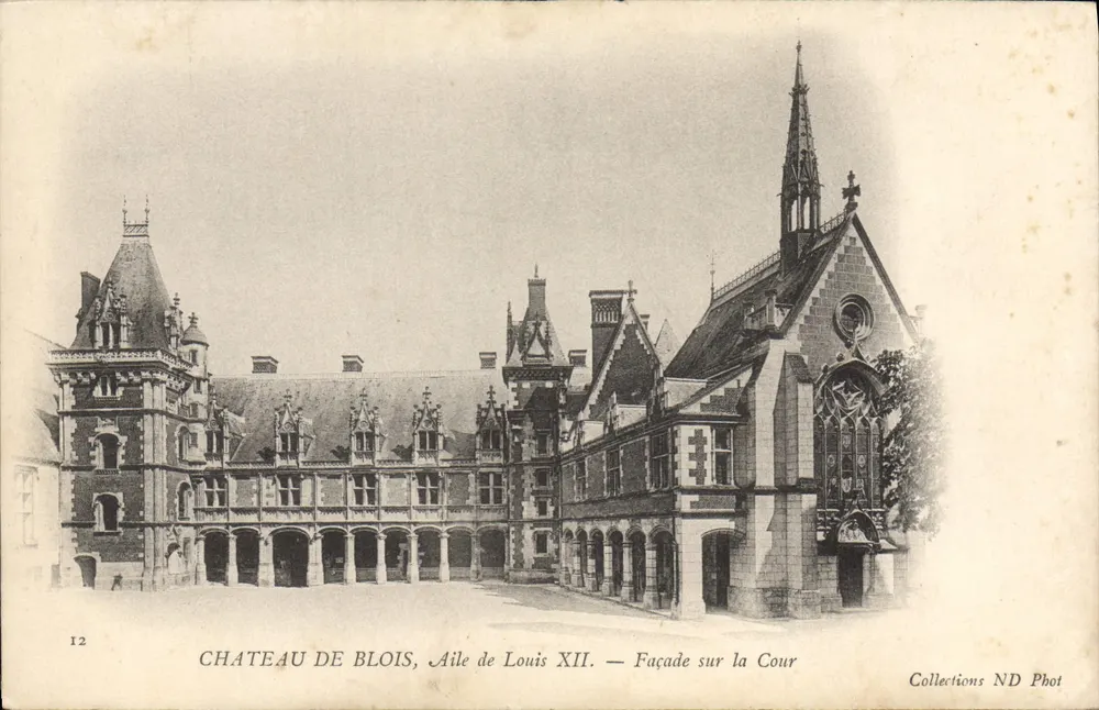 Schloss Blois, Flügel von Louis XII — Fassade zum Innenhof — Collections ND Phot - Vorderseite