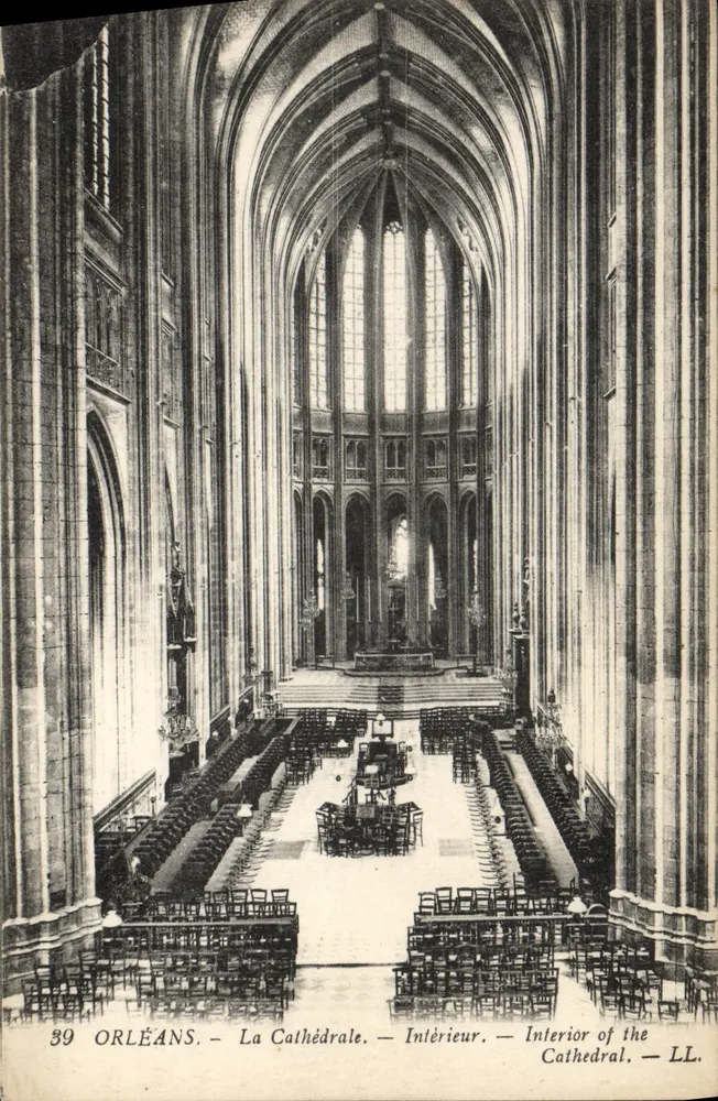 Orléans — A Catedral — Interior — LL - Frente