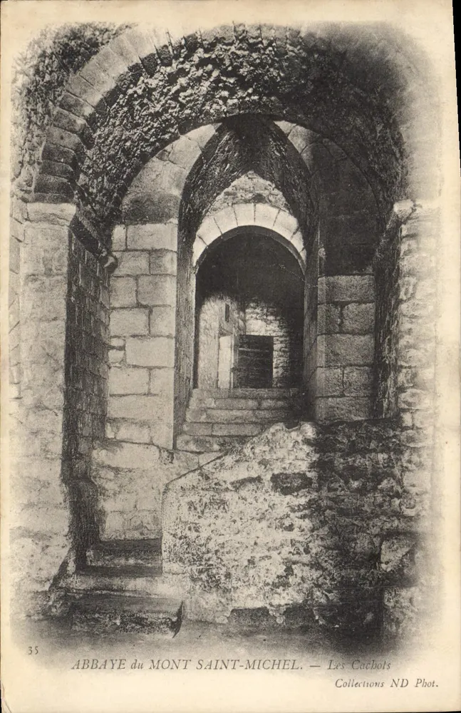 Abadia do Monte Santo Michel — Les Cachols ND Fot. — n°35 - Frente