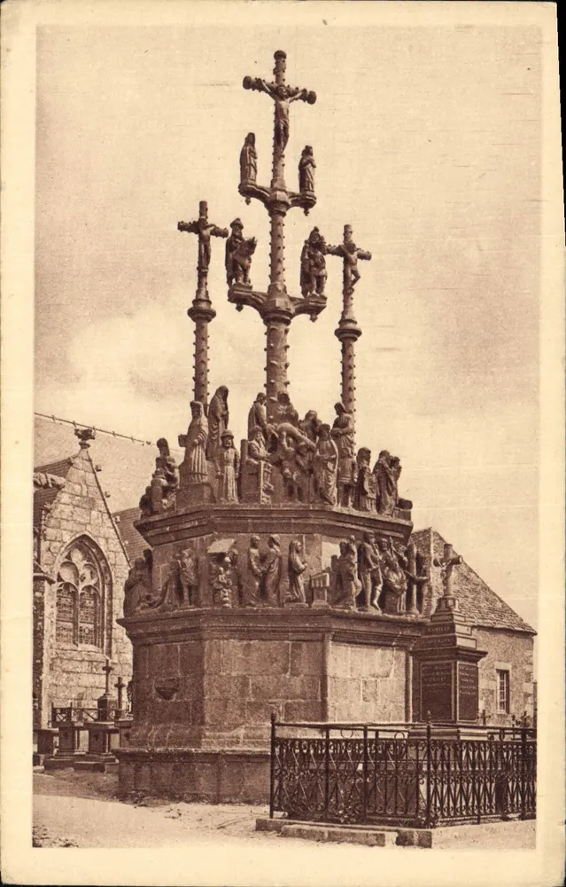 Calvário de Plouguen — lado meridional — Lévy e Neudien, Paris - Frente