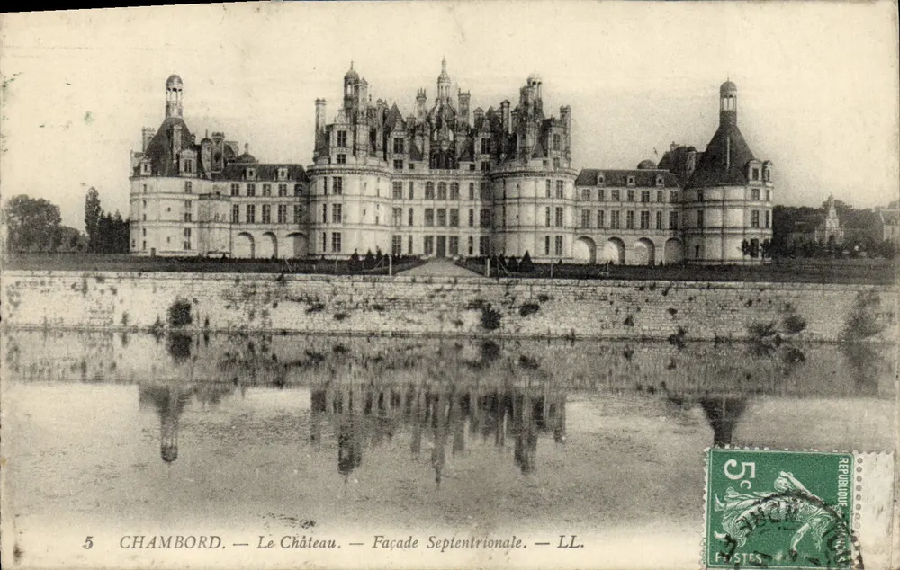 Chambord — Le Château — Façade Septentrionale — LL. - Recto