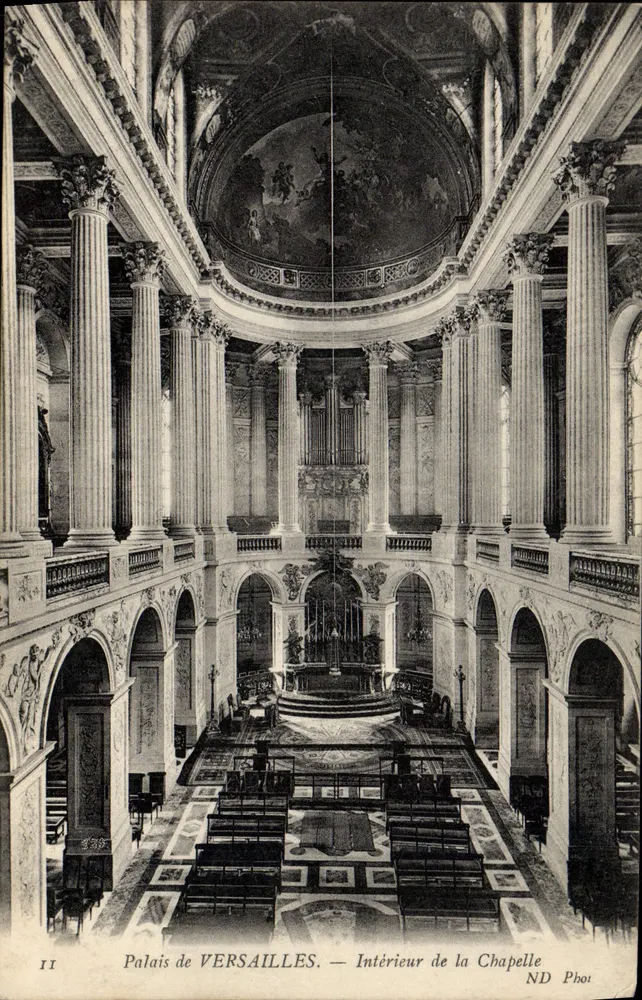 Schloss VERSAILLES — Innenansicht der Kapelle — ND Phot - Vorderseite