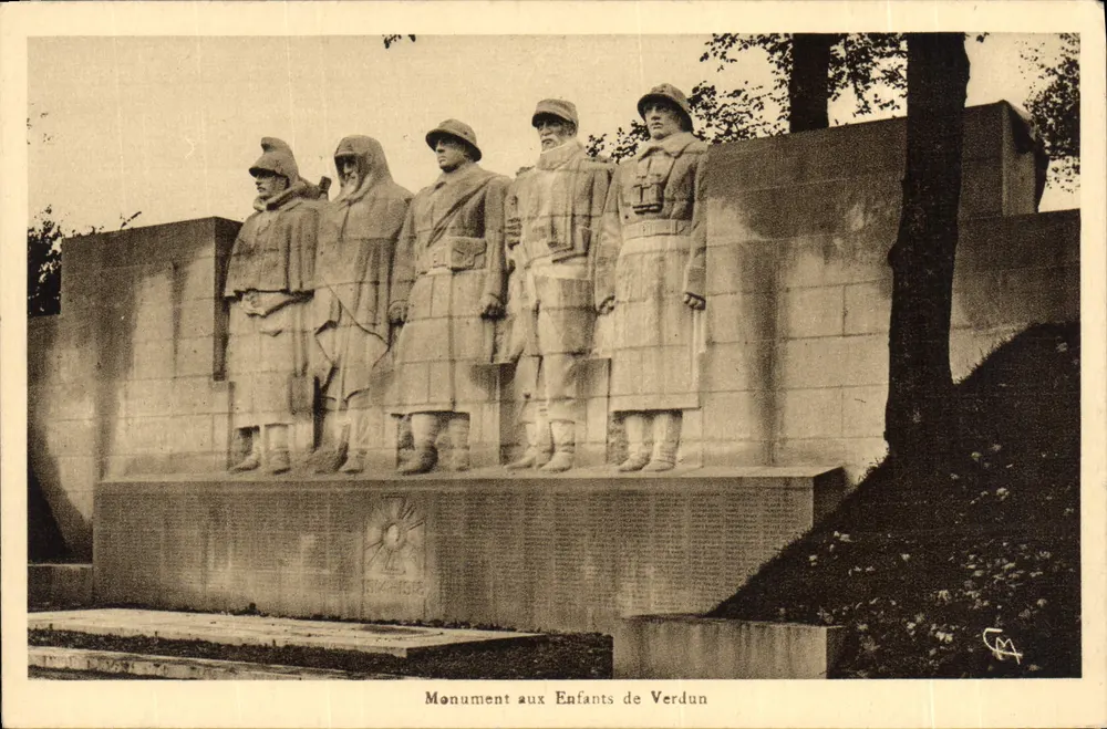 Denkmal für die Kinder von Verdun — 1914-1918 — Photo Verdun - Vorderseite