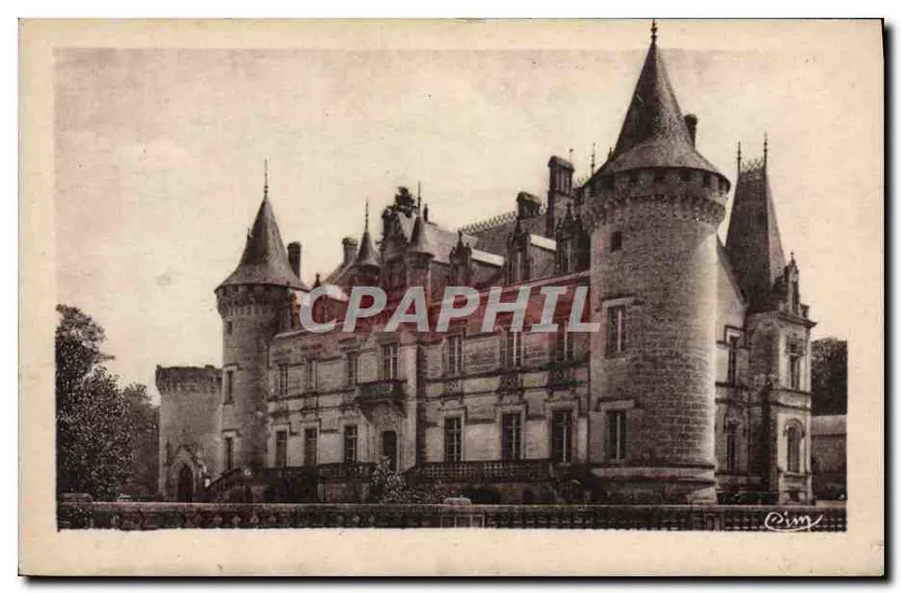 Castelo de Nieul — Hostellerie — Cim - Frente