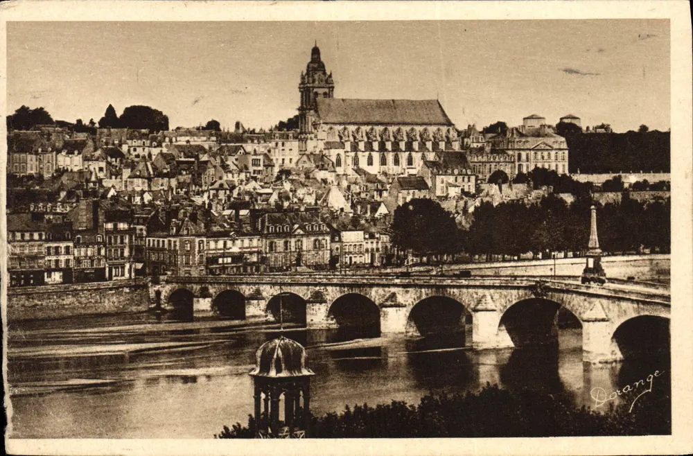 Blois — Allgemeiner Blick und die Brücke über die Loire — R. Dorange - Vorderseite