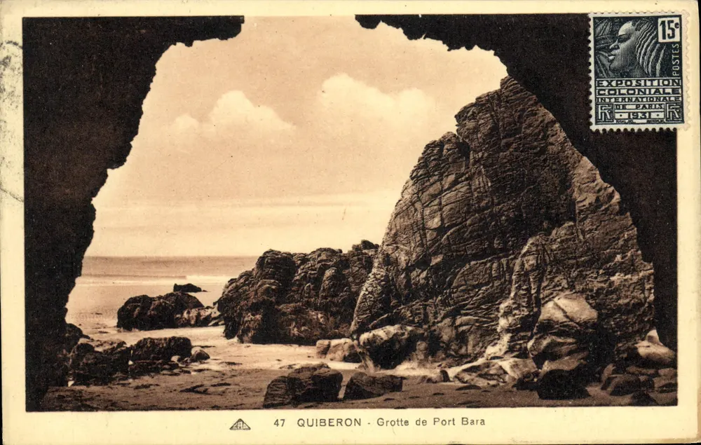 Quiberon - Grotte de Port Bara — editor A. Lévy, n° 47 - Frente
