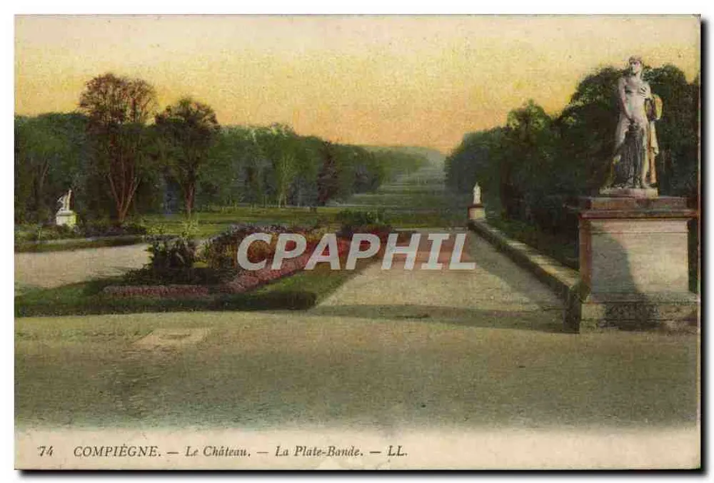 Compiègne — Het Kasteel — La Plate-Bande — LL - Voorkant