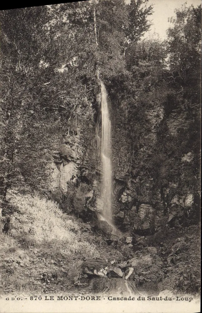 O MONT-DORÉ - Cachoeira do Saut-du-Loup — G.D.O. n° 870 - Frente