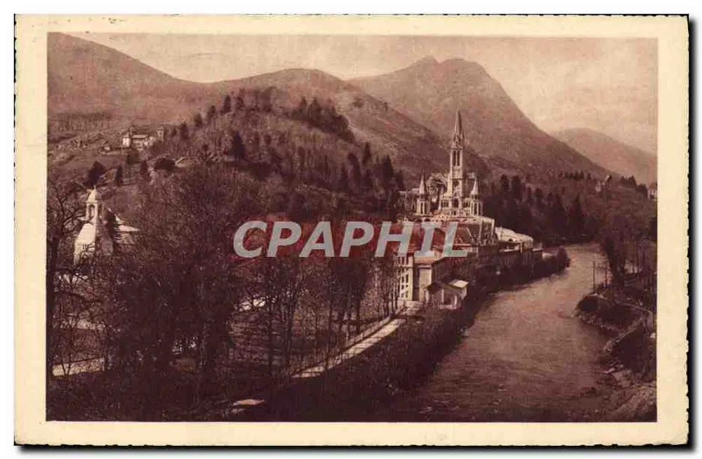 Lourdes — Die Basilika und das Interalliierte Denkmal — Ausgabe P. Doucet, Lourdes - Vorderseite