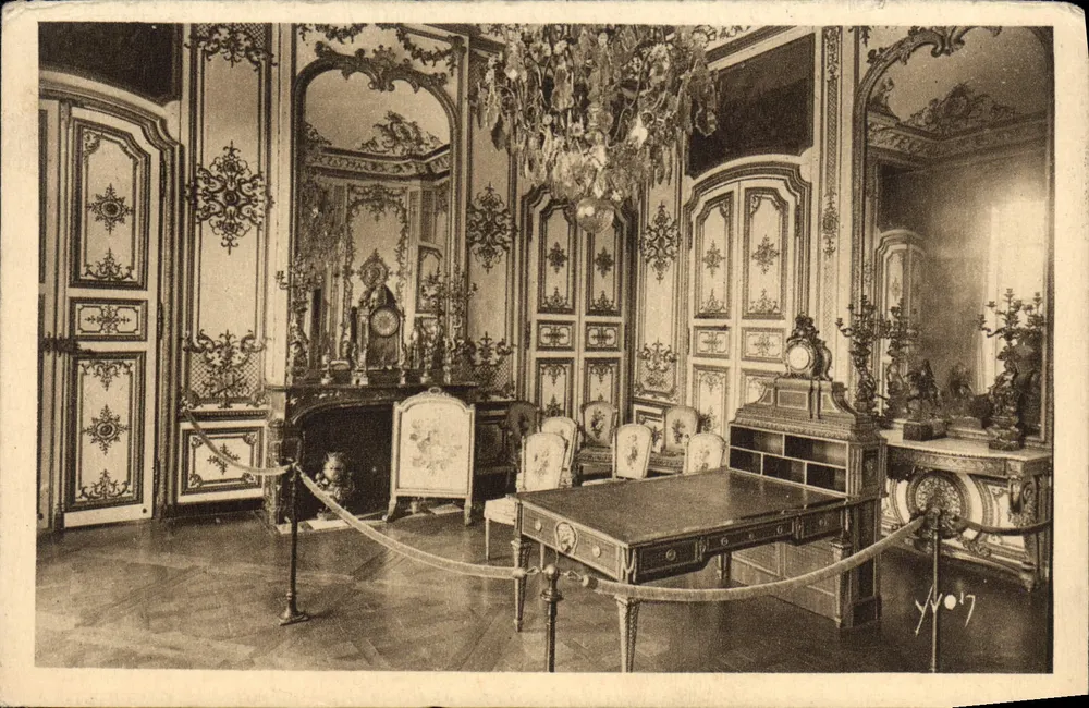 O Grande Escritório — Castelo de Chantilly — Edição de Arte Yvon, n°18 - Frente