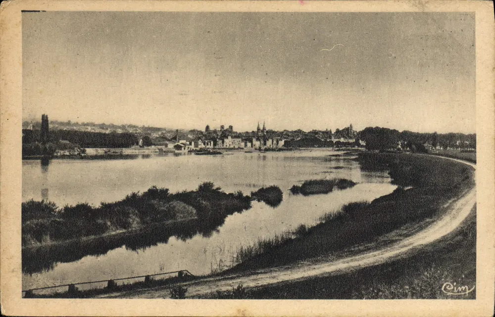 Macon (S.-et-L.) — A Saône — editor Héliogabale, n° 071 - Frente