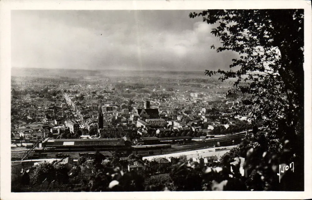 Agen (Lot-et-Garonne) — Vista geral tirada do Côteau — Edições d'Art, Paris - Frente