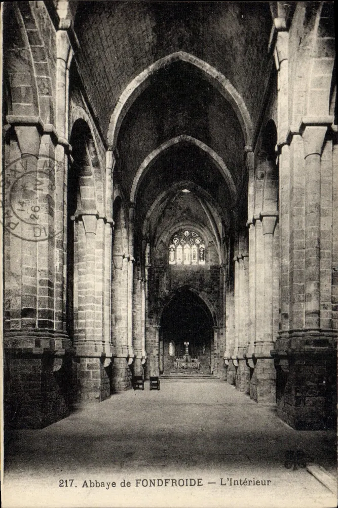 Abadia de FOND-FROIDE — O Interior — Editor não identificado, n° 217 - Frente
