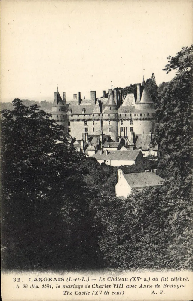 Langeais (Loir-et-Cher) — O Castelo (século XV) onde foi celebrado o casamento de Carlos VIII com Ana da Bretanha — A. P. - Frente