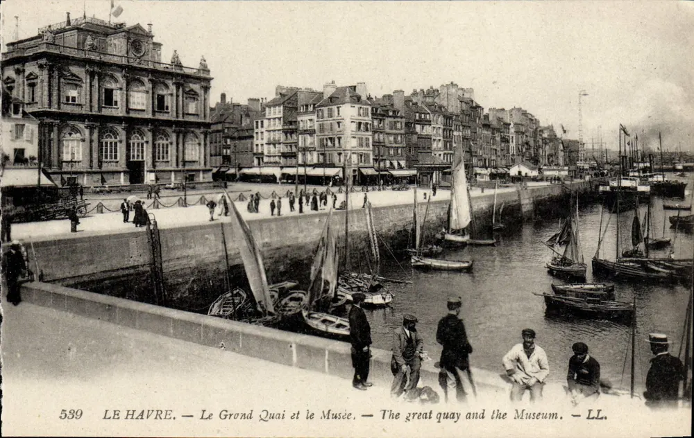 Le Havre — Der Große Kai und das Museum — LL. — Nr. 539 - Vorderseite