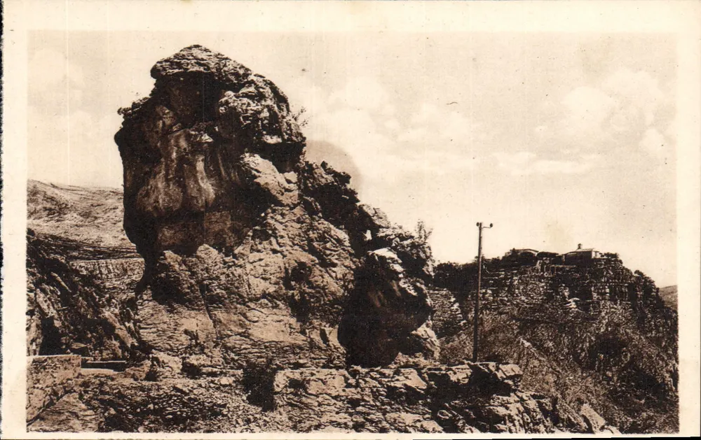 Roche da Grotta — Vista panorâmica — Editor FAL, Paris - Frente