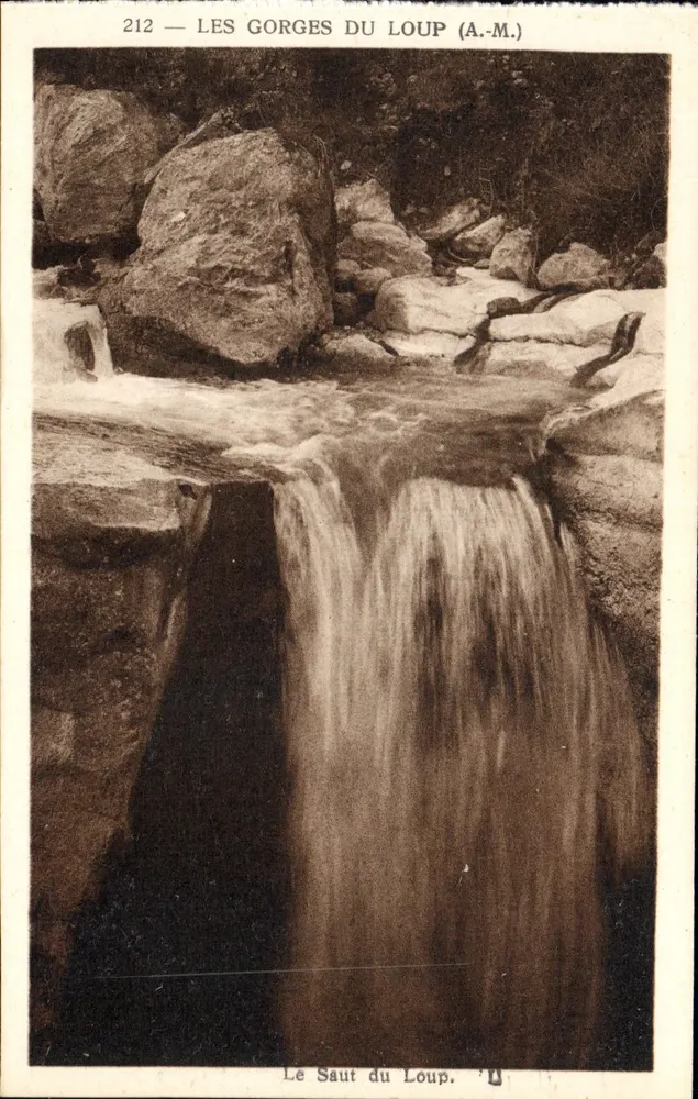 Die Gorges du Loup — Der Loup Wasserfall — A.M. — Verlag A.M. Nr. 212 - Vorderseite