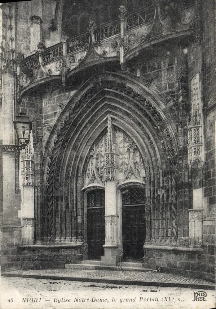 Niort — Kirche Notre-Dame, der Große Portal (15. Jahrhundert) — JND Phot. - Vorderseite