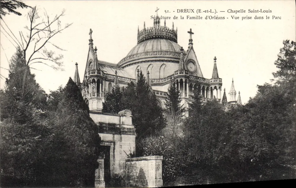 Dreux (E.-et-L.) — Kapelle Saint-Louis — Grabstätte der Familie Orleans - Vorderseite