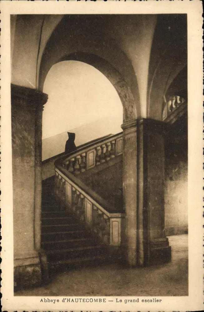Abadia de HAUTECOMBE — O grande escadote - Frente
