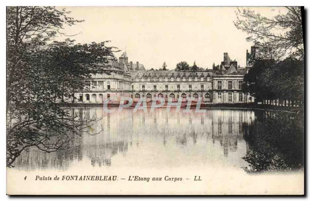 Schloss FONTAINEBLEAU — Der Karpfenteich — LL - Vorderseite