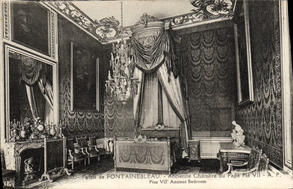 Schloss FONTAINEBLEAU - Ehemalige Kammer des Papstes Pius VII - A.P. - Vorderseite