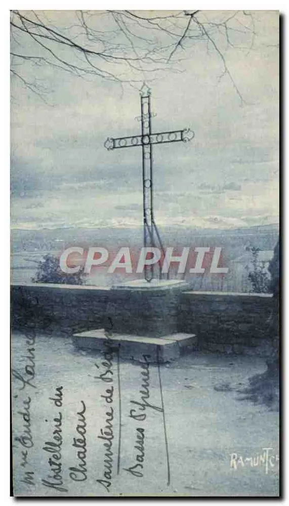 Kreuz des Schlosses Bégnac — Aussicht von der Kapelle — Ramuntce - Vorderseite