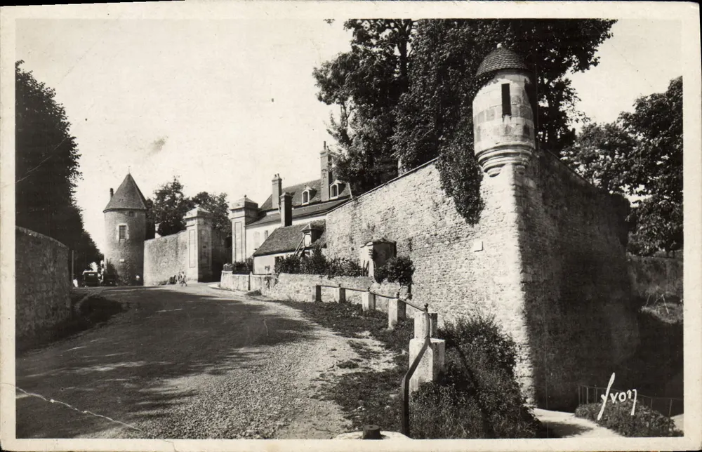 Avallon (Yonne) — La petite porte et tour Gaujard — Éditions d'Art Marrel - Vorderseite
