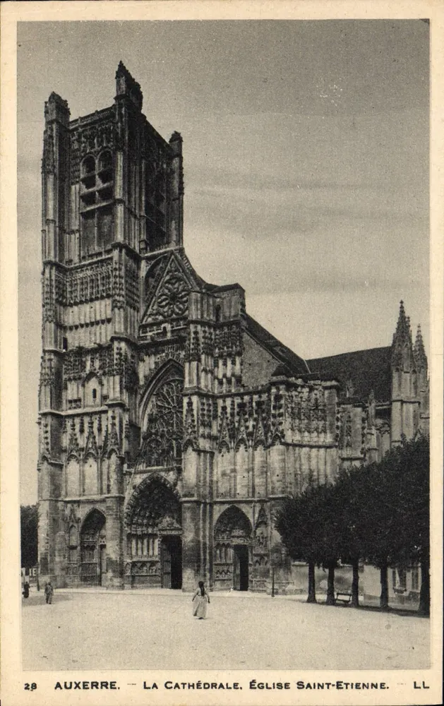 Auxerre — Die Kathedrale, Kirche Saint-Étienne — LL, n°28 - Vorderseite