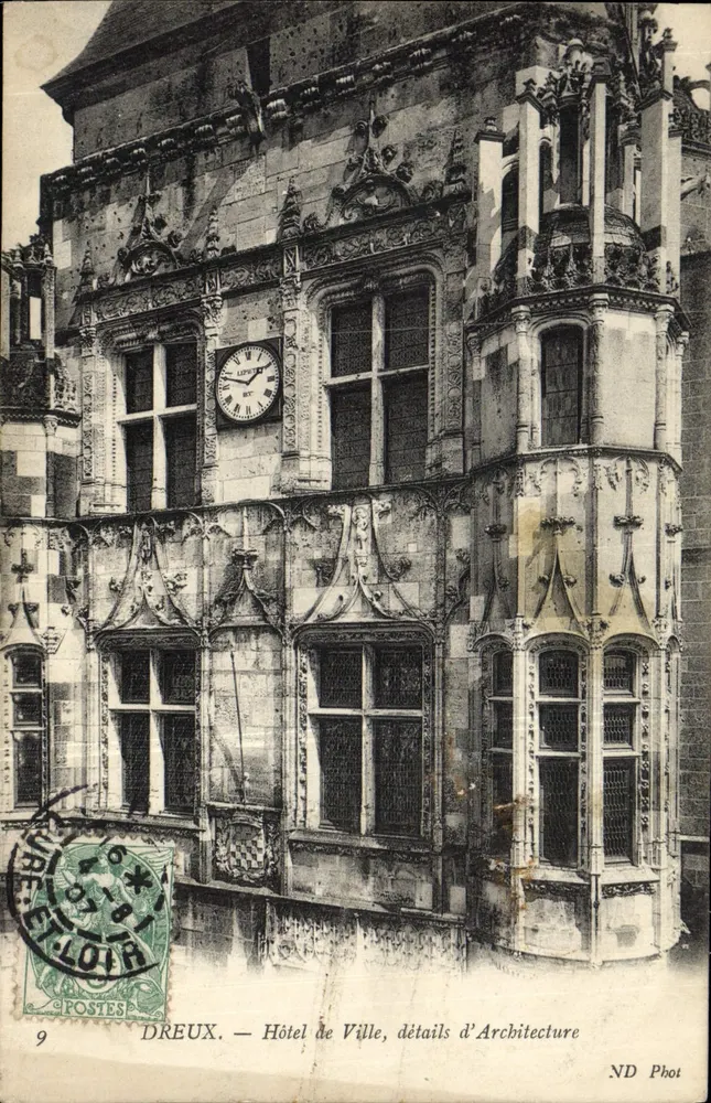 Dreux — Rathaus, architektonische Details — ND Phot - Vorderseite