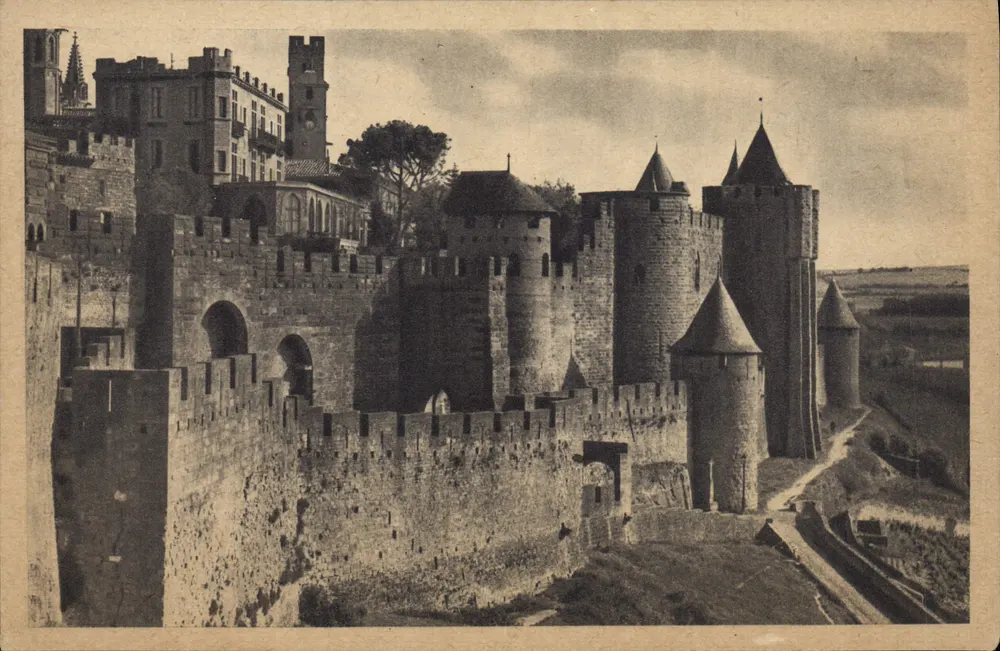 Carcassonne — Die Stadt — Éditions Artistiques Clermont-Ferrand - Vorderseite