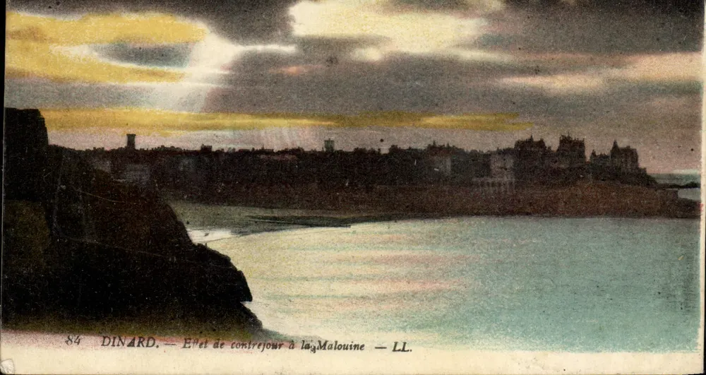 Dinard — Sonnenuntergang mit Rücklichteffekt — LL. - Vorderseite