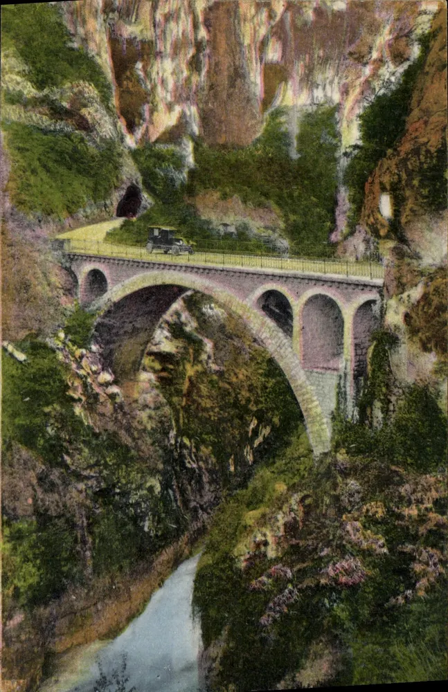 As Gorges do Lobo — O Ponte do Abismo — Estabelecimentos Lobo, Nîmes - Frente