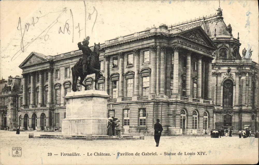Versailles — Das Schloss — Pavillon de Gabriel — Statue von Louis XIV — Verlag Nancy, n°29 - Vorderseite
