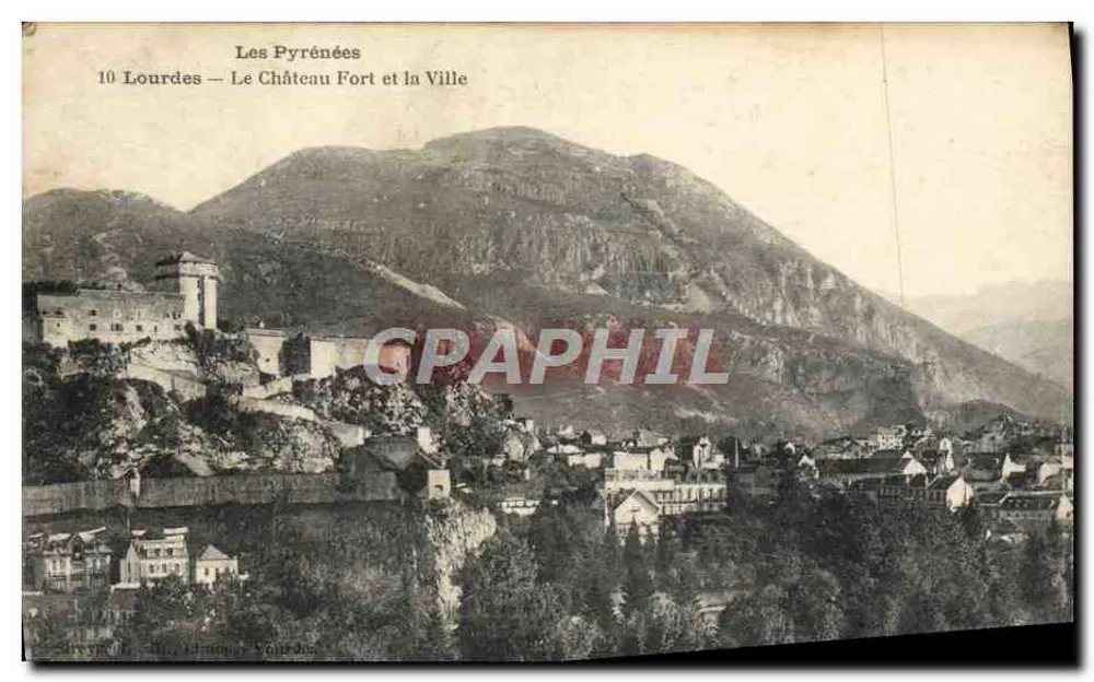 Lourdes — Der befestigte Schloss und die Stadt — Verlag: L. Brouquet, Lourdes - Vorderseite