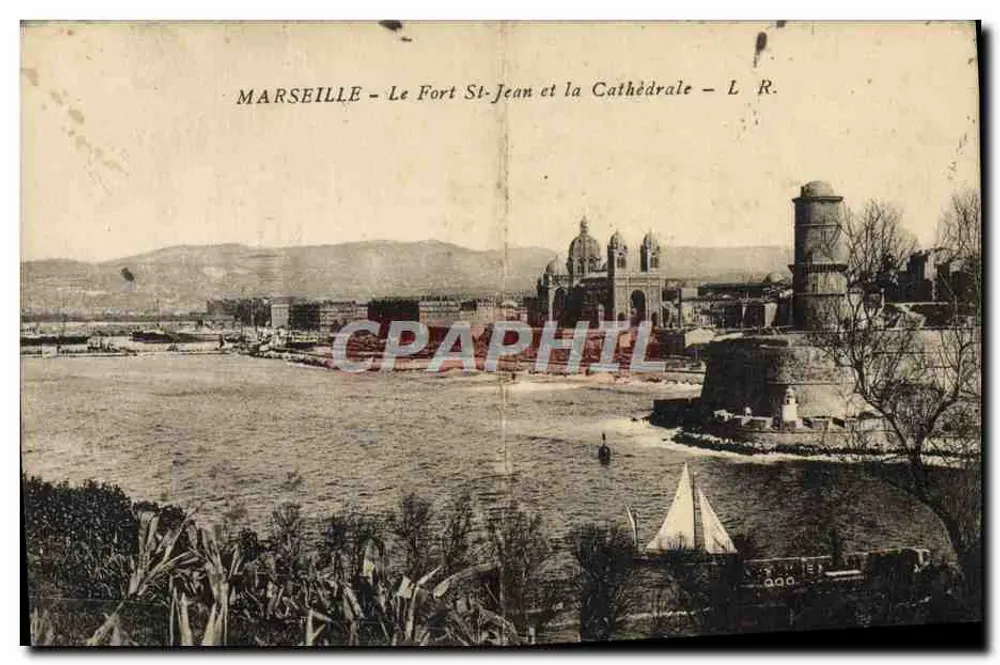 Marseille — Der Fort Saint-Jean und die Kathedrale — L. R. - Vorderseite