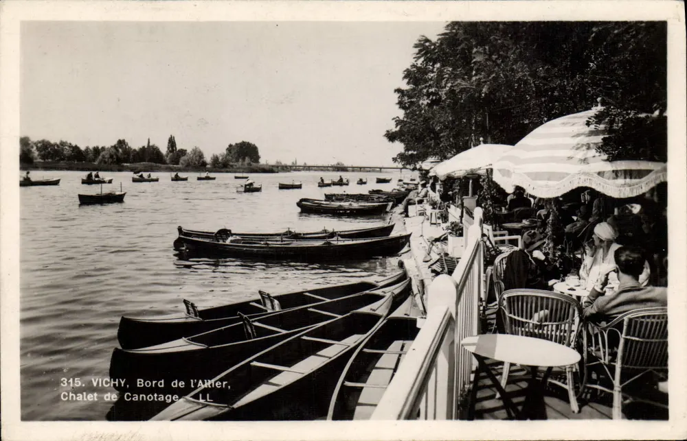 Vichy, Bord de l'Allier, Chalet de Canotage — LL, n°315 - Frente