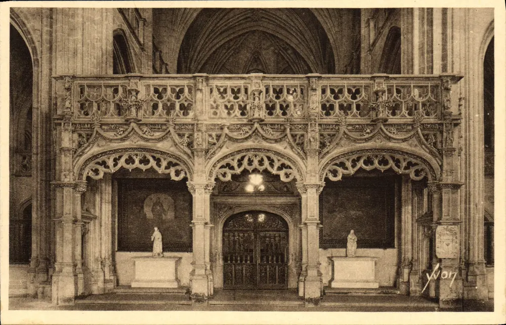 Bourg (Ain) - Iglesia de Brou - El jubé - Anverso