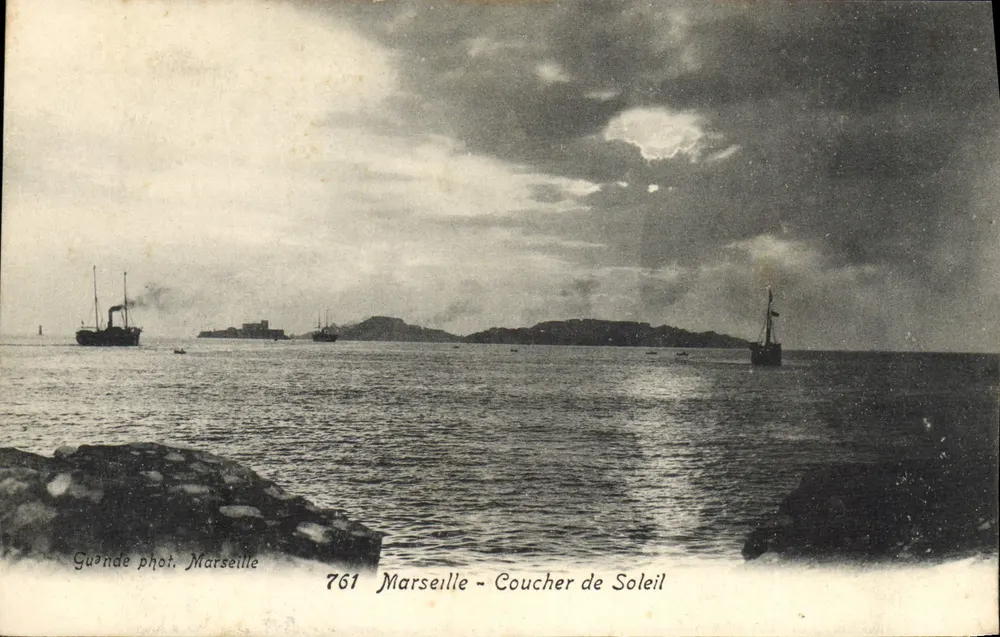 Marselha - Pôr do Sol — Guérin fot. Marselha 761 - Frente