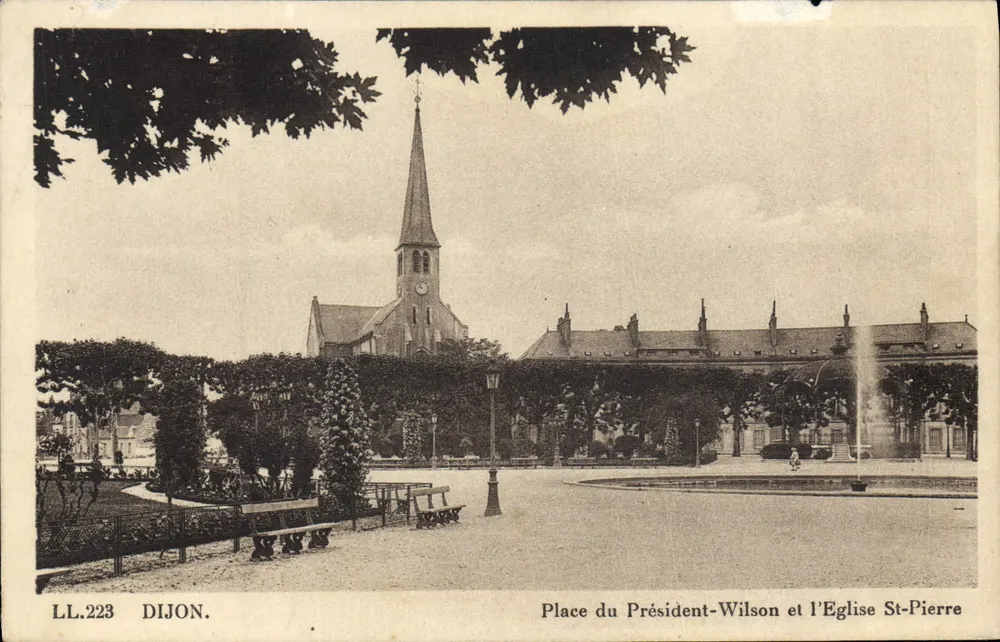 Place du Président-Wilson und die Kirche St-Pierre — Dijon — LL.223 - Vorderseite
